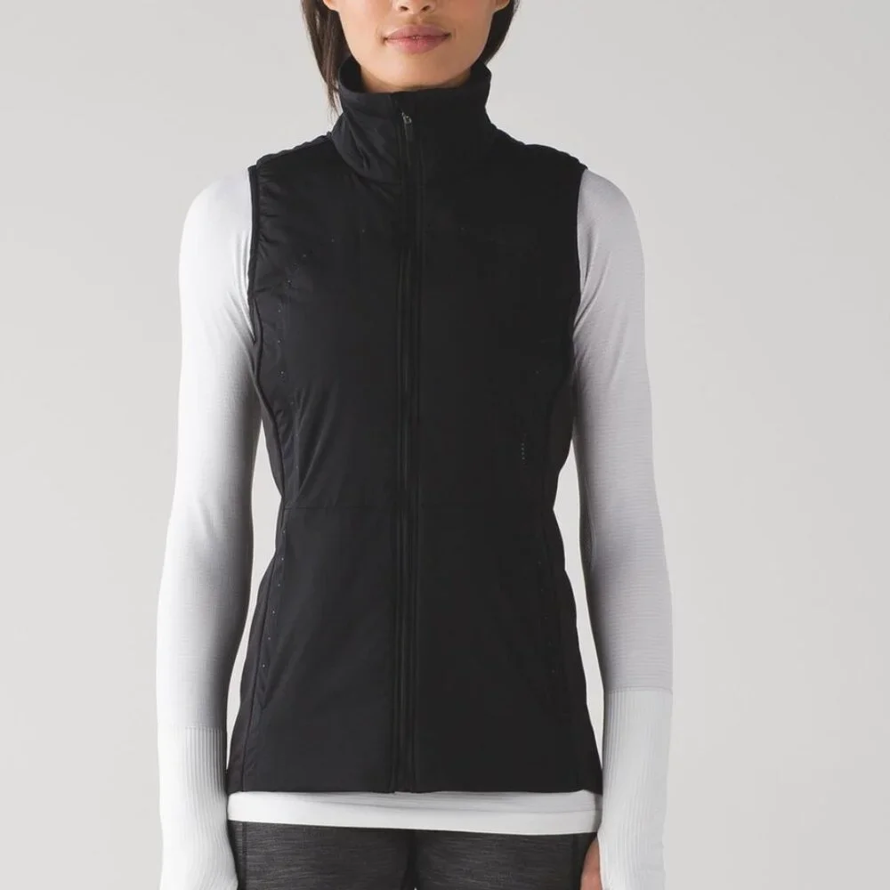 Lululemon Women's Black Primaloft Run For Cold Full-Zip Insulated Vest Size‎ 6